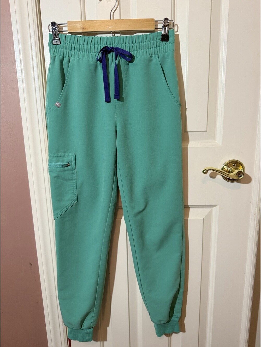 Figs High Waisted Zamora Jogger Scrub Pants Womens XXS/P PO 1917 Surgical Green